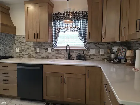 1518 Pippin Drive Greenfield IN 46140