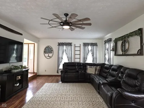 1518 Pippin Drive Greenfield IN 46140