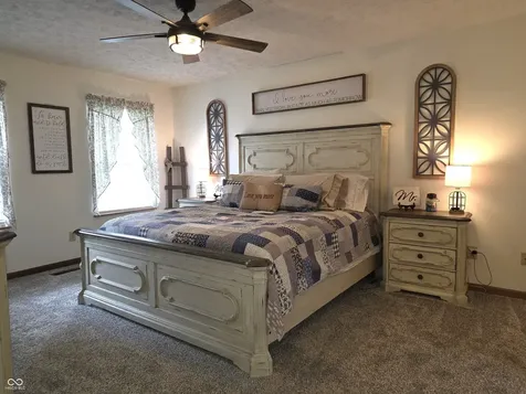 1518 Pippin Drive Greenfield IN 46140