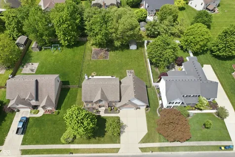 1518 Pippin Drive Greenfield IN 46140
