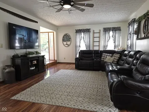 1518 Pippin Drive Greenfield IN 46140