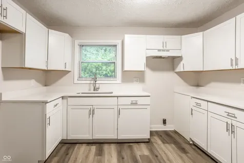 4018 Kalmar Drive Indianapolis IN 46222
