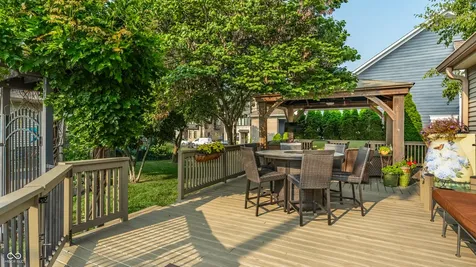121 SE 1st Street SE Carmel IN 46032