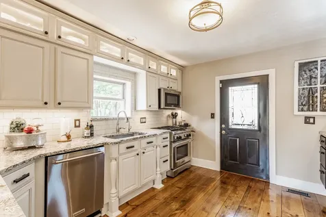 121 SE 1st Street SE Carmel IN 46032