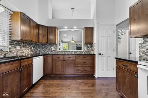 1129 Wheatfield Court Carmel IN 46032