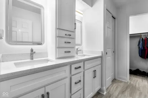 1129 Wheatfield Court Carmel IN 46032