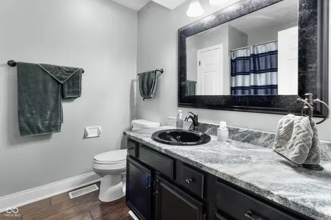 1129 Wheatfield Court Carmel IN 46032