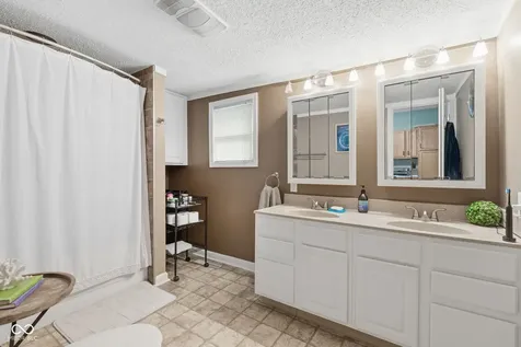 512 E Williams Street Lebanon IN 46052