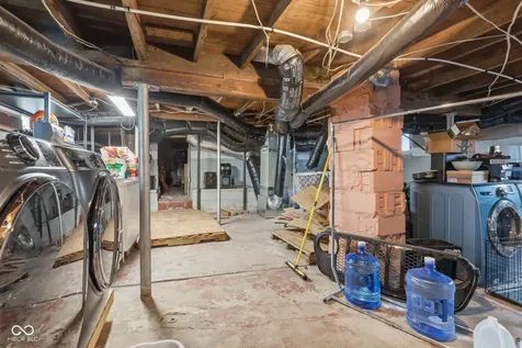 512 E Williams Street Lebanon IN 46052