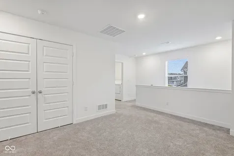 15274 Farrington Way Fishers IN 46037