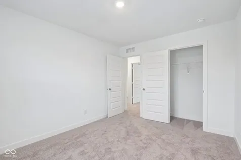 15274 Farrington Way Fishers IN 46037