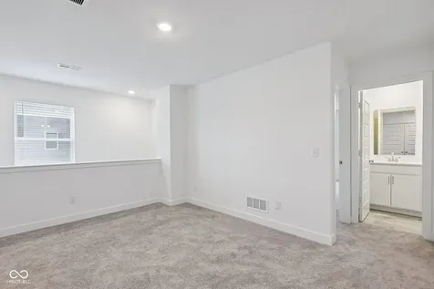 15274 Farrington Way Fishers IN 46037