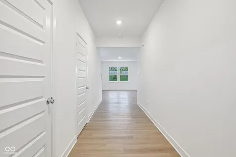 15274 Farrington Way Fishers IN 46037