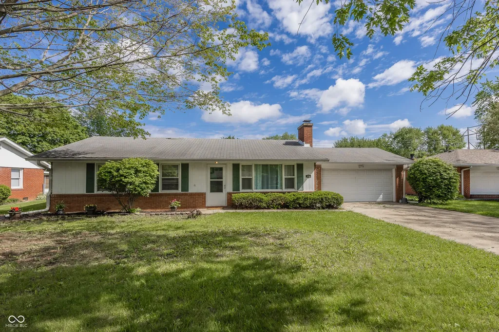 1908 Lora Street Anderson IN 46013