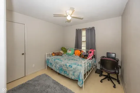 1908 Lora Street Anderson IN 46013