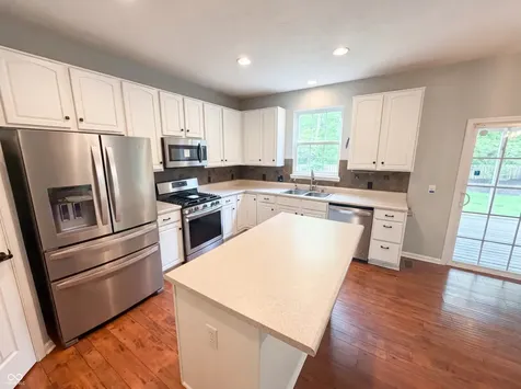 11871 Gatwick View Drive Fishers IN 46037
