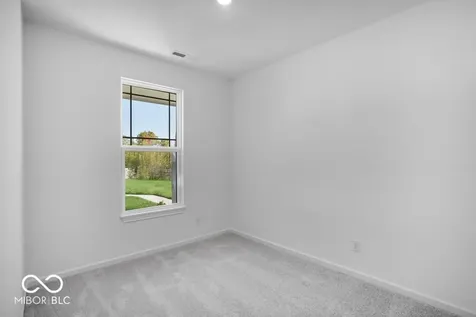 11131 Dressage Way Indianapolis IN 46239