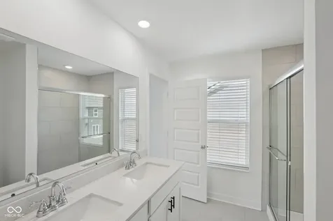 15246 Swallow Falls Way Fishers IN 46037