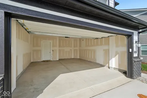 15246 Swallow Falls Way Fishers IN 46037