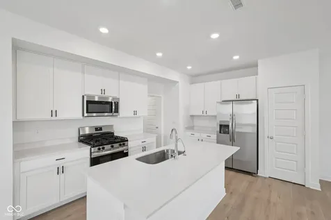15246 Swallow Falls Way Fishers IN 46037