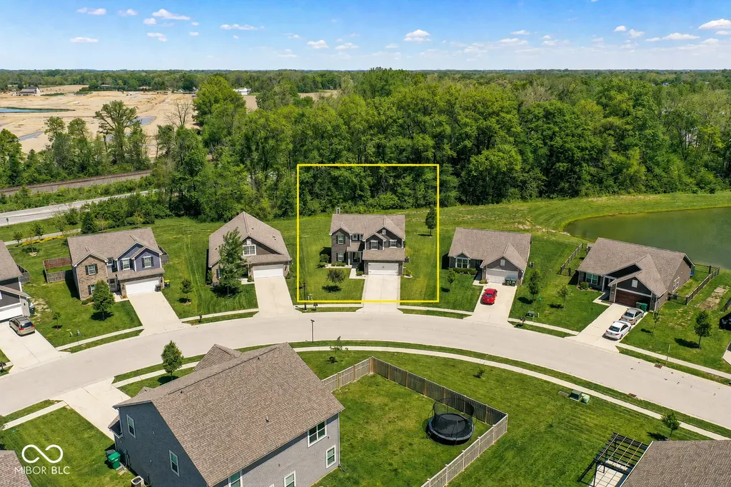 793 N Crystal Drive Fortville IN 46040