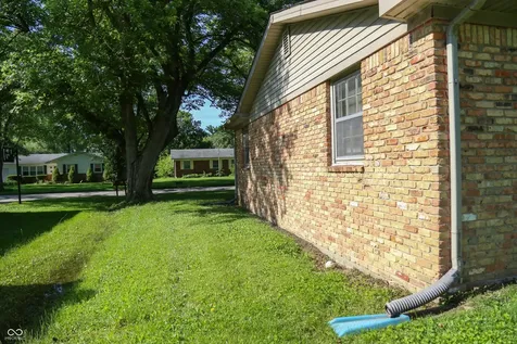 4365 Windsor Road Brownsburg IN 46112