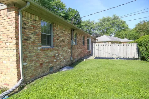 4365 Windsor Road Brownsburg IN 46112
