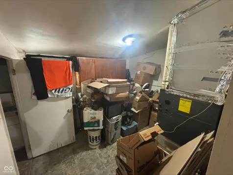 1225 S 25th Street Elwood IN 46036