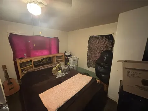 1225 S 25th Street Elwood IN 46036