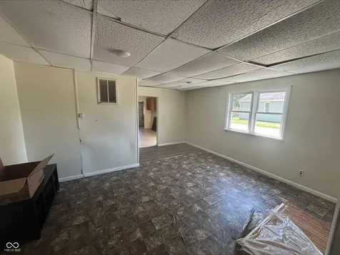 1225 S 25th Street Elwood IN 46036