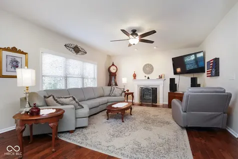 1093 Bennington Court Greenwood IN 46143