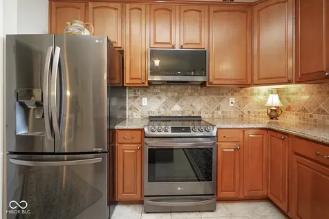 1093 Bennington Court Greenwood IN 46143