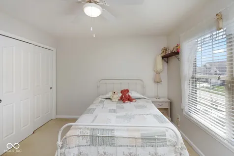 1093 Bennington Court Greenwood IN 46143