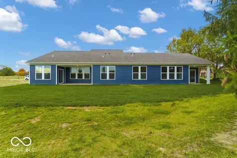 1332 Authentic Lane Indianapolis IN 46239