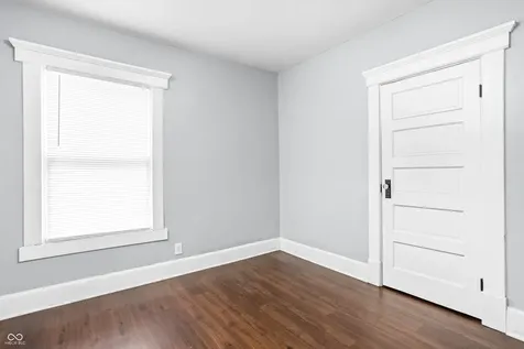 273 E Parkview Avenue Indianapolis IN 46201