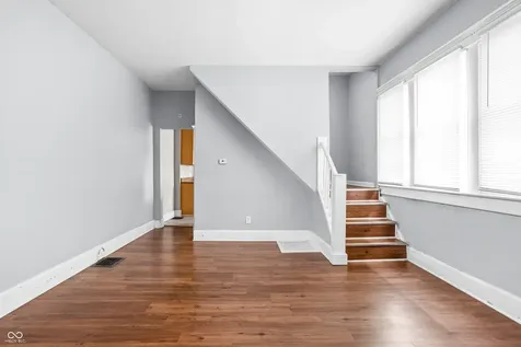 273 E Parkview Avenue Indianapolis IN 46201