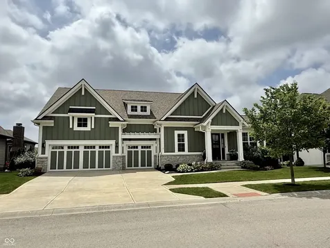 1499 Avondale Drive Westfield IN 46074