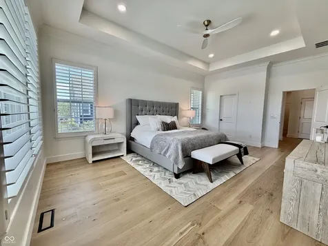 1499 Avondale Drive Westfield IN 46074