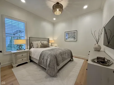 1499 Avondale Drive Westfield IN 46074