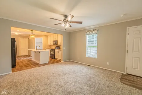 40 Lazy River Road Cloverdale IN 46120