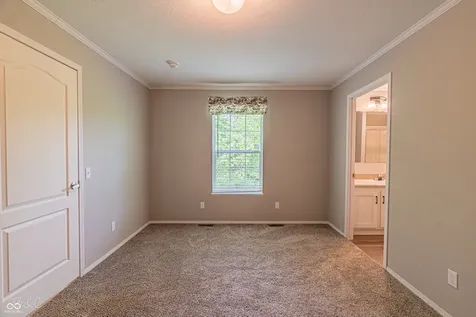 40 Lazy River Road Cloverdale IN 46120