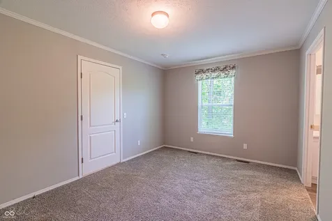 40 Lazy River Road Cloverdale IN 46120