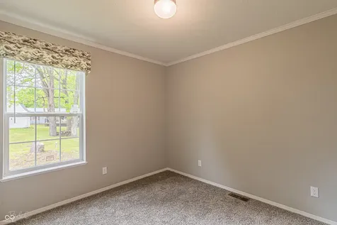 40 Lazy River Road Cloverdale IN 46120