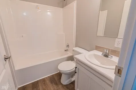 40 Lazy River Road Cloverdale IN 46120