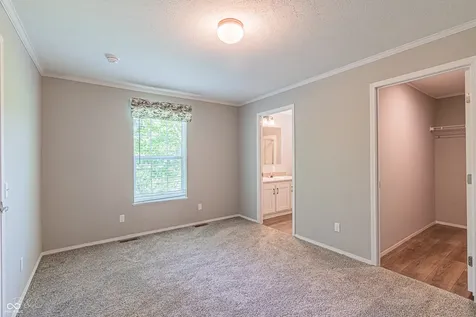 40 Lazy River Road Cloverdale IN 46120
