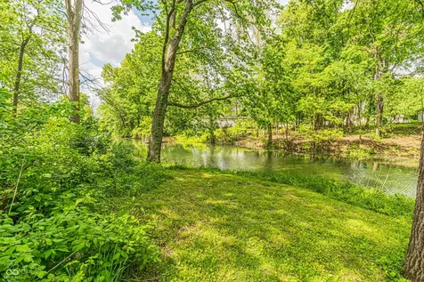 40 Lazy River Road Cloverdale IN 46120