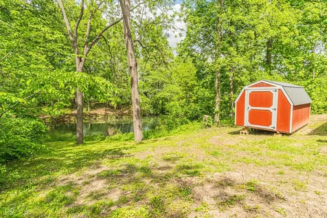 40 Lazy River Road Cloverdale IN 46120