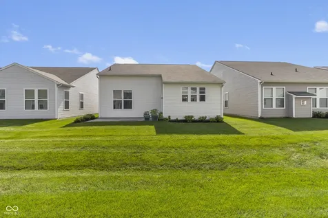 13456 Ravenswood Trail Fishers IN 46037