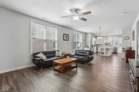 13456 Ravenswood Trail Fishers IN 46037