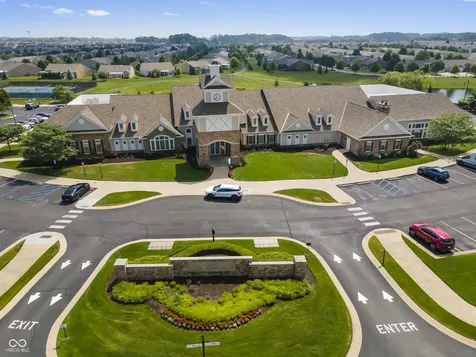 13456 Ravenswood Trail Fishers IN 46037